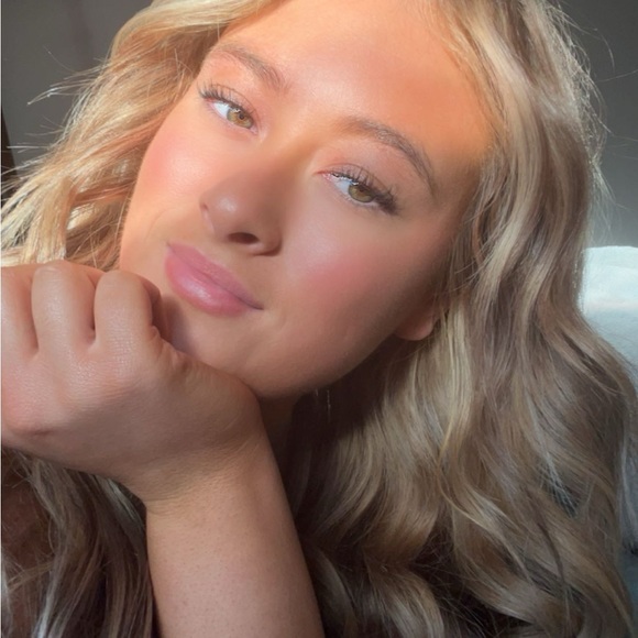 chloeschupp255